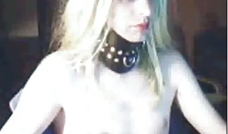 Giovane Latina impegnata film porno grandi tette in sesso lesbico e Fisting con olio