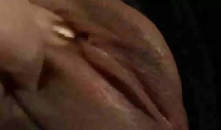 Bellezza xxx tette grandi con il pube Peloso scopa in pubblico su il strada con sesso macchina