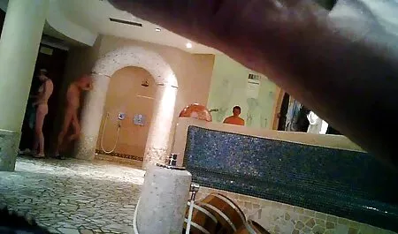 Sesso anale con милфой in calze troie tettone gratis di nome Bella Bells