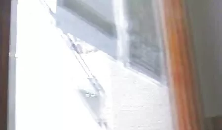 Partner tira su Riser sviluppato Giocattolo Del Sesso anale ragazza con belle tette video gratis un tatuaggio sulla sua parte bassa della schiena