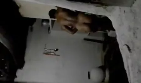 Lesbiche Porno parodia della serie TV video ragazze tettone Doctor who