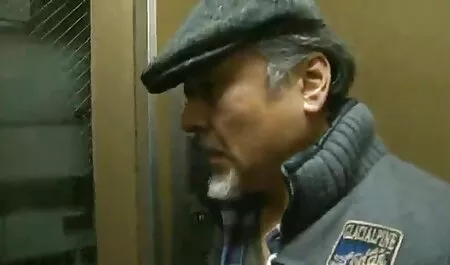 Uomo nero scopa stordito bionda tettona xxx signora Kiki Cyrus