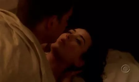 L'uomo arrosti donne anale da dietro mentre lei masturba tettone porche video gratis Clitoride Vibratore