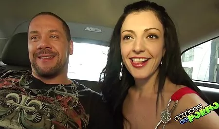 Croccante chuviha con grandi seni e la sua ragazza dopo film porno gratis di tettone aver premuto membro amante in camera da letto