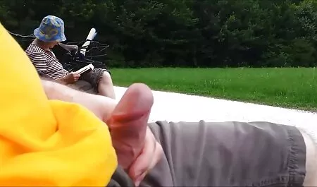 Mamka in occhiali scopa video tettone giganti compagno sano con un grosso cazzo attraverso un buco in collant