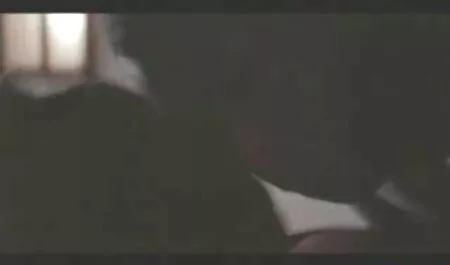 Vaginale-sesso anale giovane bionda con хахалем xxx tettone sul letto
