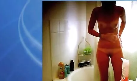 Un filmporno tettone uomo con un grosso cazzo di rifornimento di sperma bocca di bellezza bionda dopo un pompino