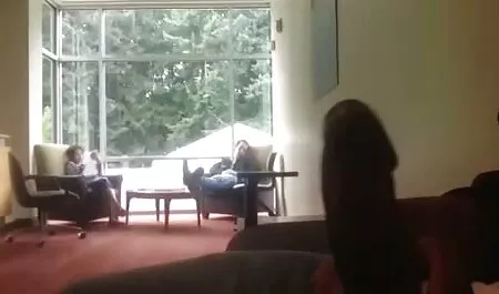 Donna con grande culo prende un profondo pompino in anteriore di Il casa gara video porno mega tettone Sesso