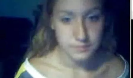 Cocente bruna cazzo con la macchina del sesso мастурбируя Clitoride Vibratore tettone naturali video