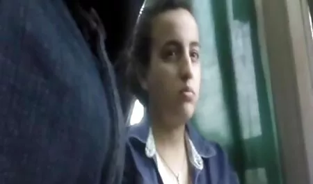 Il completo donna con video tette grosse grande culo succhia ragazzo e dà lui in il mozzicone